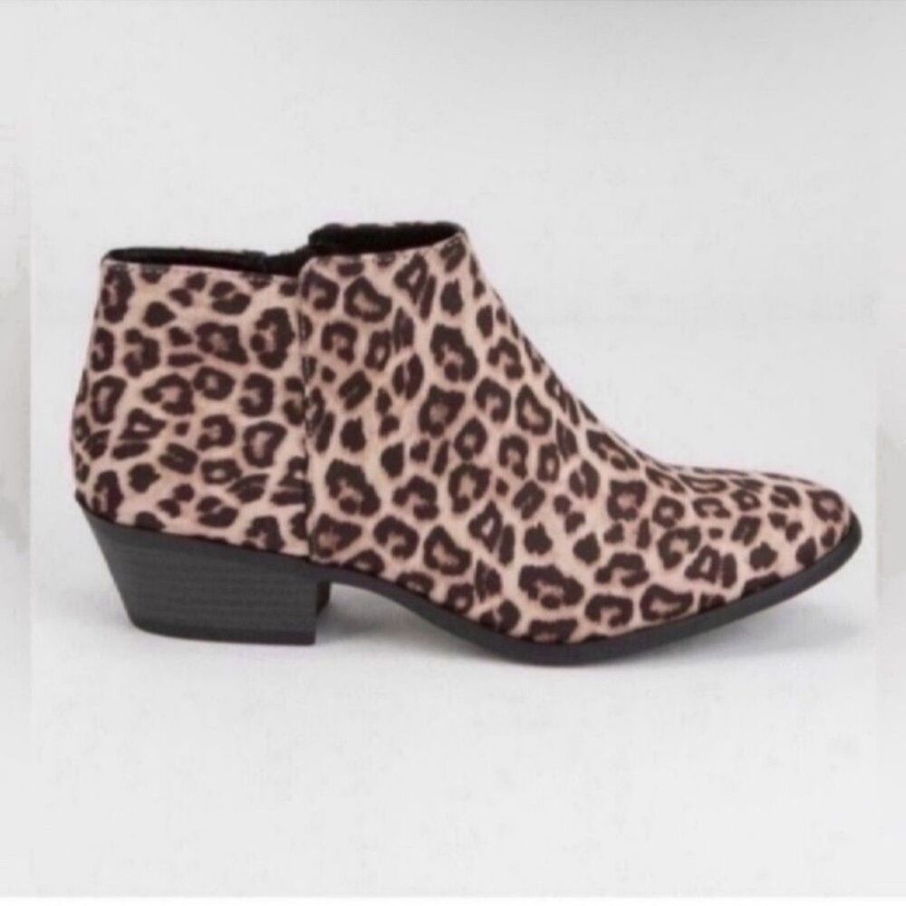 Unbranded Women's Brown and Black Boots
